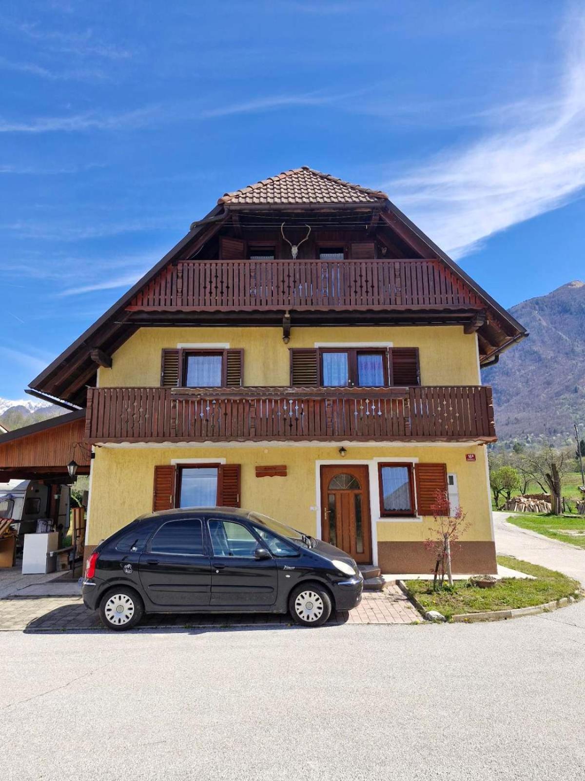 Kometer Apartment Bovec Luaran gambar